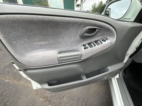 Used 2004 Suzuki Grand Vitara LX AWD/4WD image 7