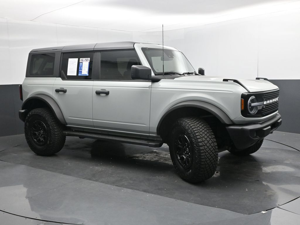 Used 2022 Ford Bronco Wildtrak AWD/4WD image 34