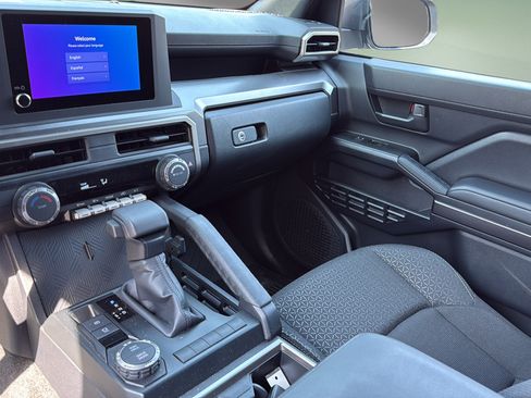 Used 2025 Toyota 4Runner SR5 RWD image 23