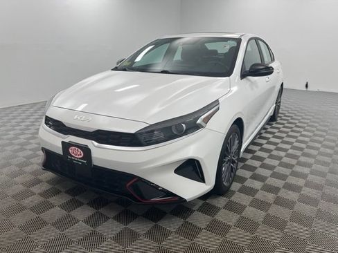 Used 2024 Kia Forte GT-Line w/ GT-Line Premium Package FWD image 2