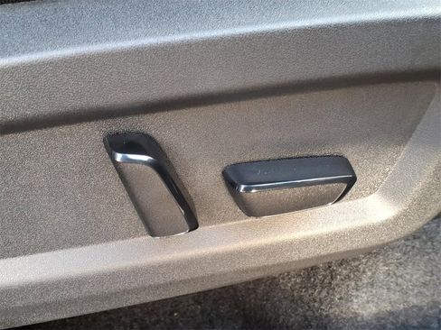 New 2026 Nissan Murano SL image 8