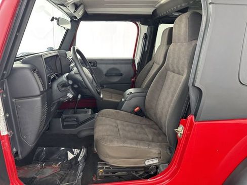 Used 2005 Jeep Wrangler Unlimited image 23