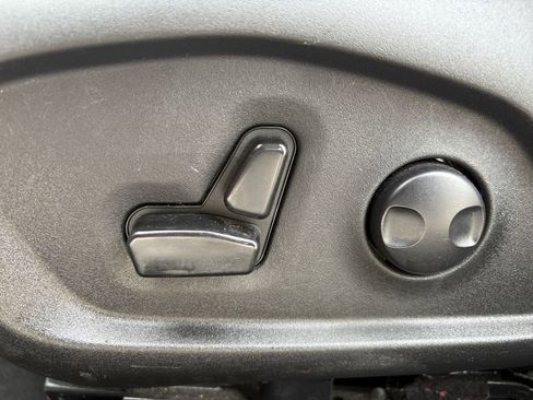 Used 2024 Jeep Compass Limited AWD/4WD image 14