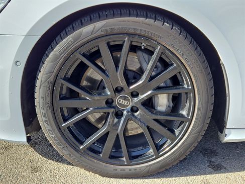 Used 2022 Audi A6 Premium Plus image 11