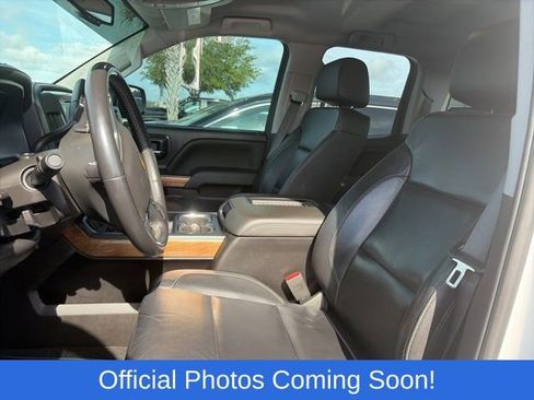 Used 2018 Chevrolet Silverado 1500 LTZ AWD/4WD image 4