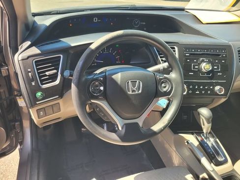 Used 2014 Honda Civic LX image 30