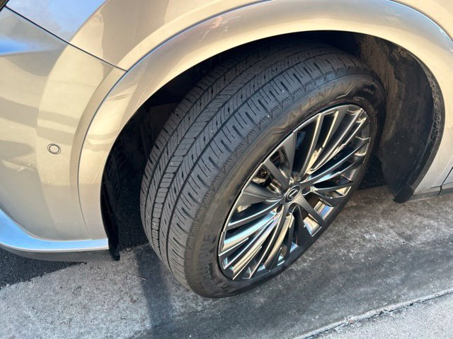Used 2024 Lexus RX 450h AWD w/ Convenience Package image 14