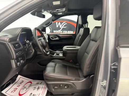 Used 2023 Chevrolet Tahoe RST w/ Luxury Package RWD image 8