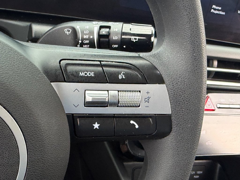 Used 2025 Hyundai Tucson SEL FWD image 23