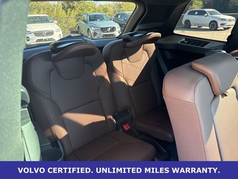 Certified 2023 Volvo XC90 B6 Plus image 18