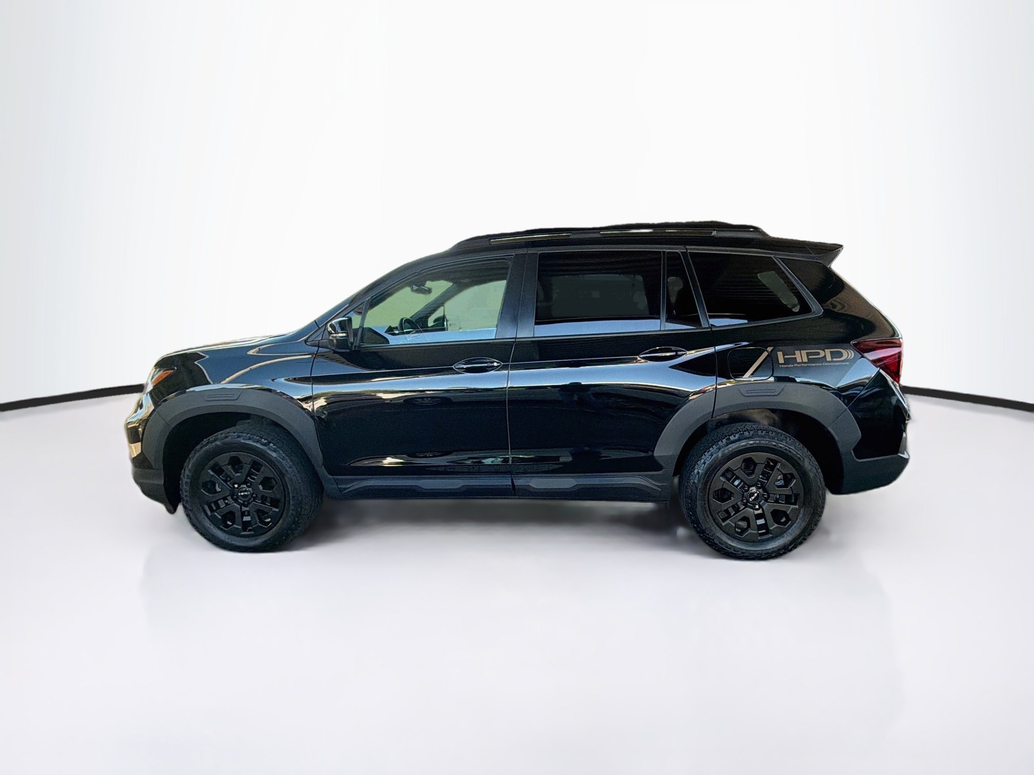 Used 2023 Honda Passport TrailSport image 4