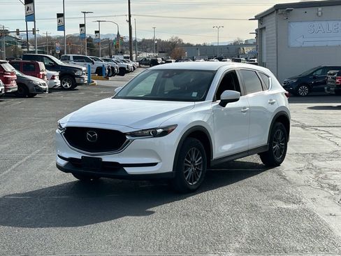 Used 2020 MAZDA CX-5 Touring image 9