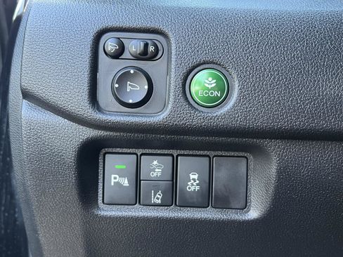 Used 2019 Honda Pilot Elite image 33