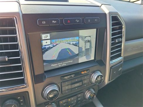 Used 2017 Ford F350 Platinum w/ Platinum Ultimate Package image 20