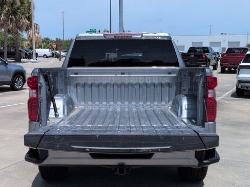 Used 2023 Chevrolet Silverado 1500 Custom AWD/4WD image 23