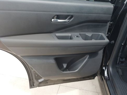 New 2026 Nissan Pathfinder SL AWD/4WD image 9