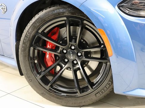 Used 2021 Dodge Charger SRT Hellcat w/ Harman/Kardon Audio Group image 14