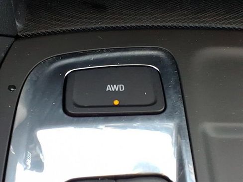 Used 2022 Chevrolet Equinox LT image 21