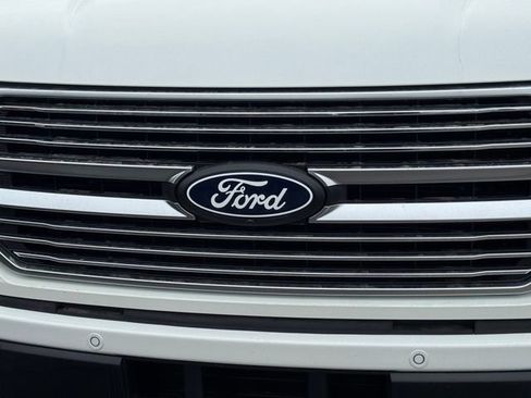 New 2026 Ford F150 Platinum w/ Equipment Group 702A High image 4