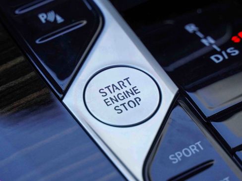 Used 2025 BMW X5 xDrive40i image 19