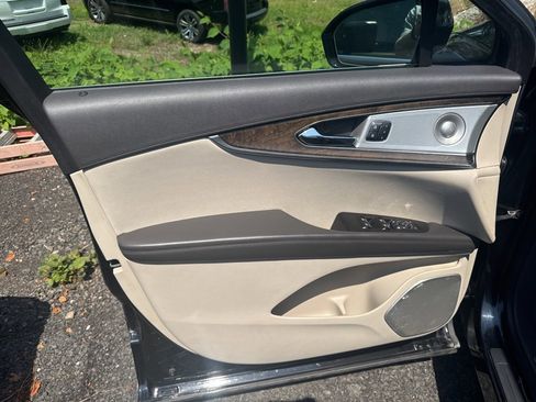 Used 2016 Lincoln MKX Reserve w/ Luxury Package image 14