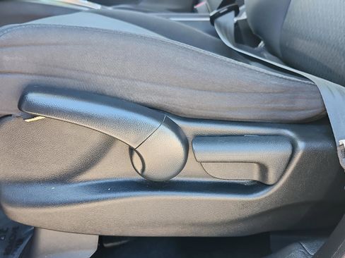 Used 2020 Honda Ridgeline Sport image 10