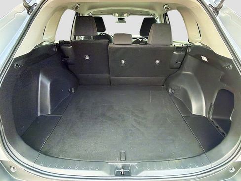 Used 2023 Toyota RAV4 LE image 11