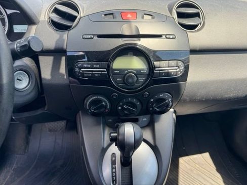 Used 2012 MAZDA MAZDA2 Sport FWD image 15