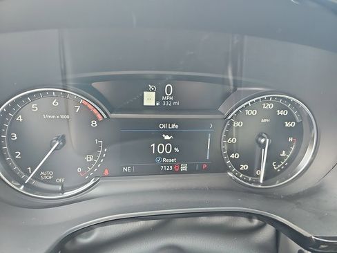 Used 2025 Cadillac XT6 Sport w/ LPO, Floor Liner Package image 21