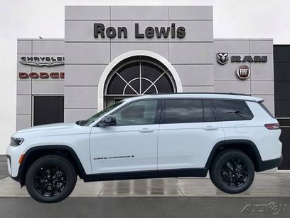 New 2026 Jeep Grand Cherokee L 4WD