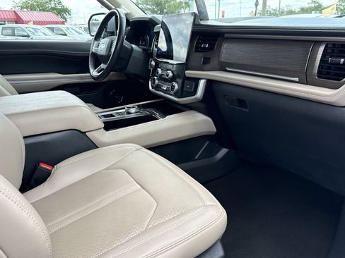 Certified 2024 Ford Expedition Max Limited RWD image 17