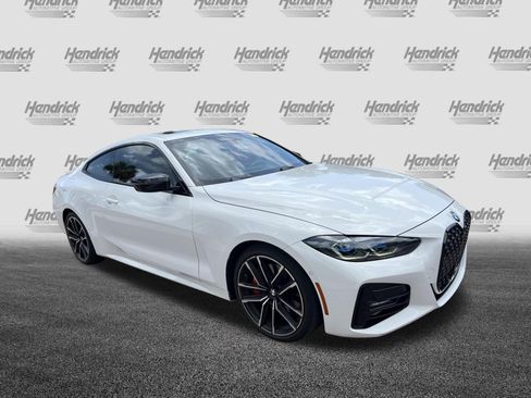 Used 2024 BMW 430i Coupe w/ M Sport Package RWD image 2