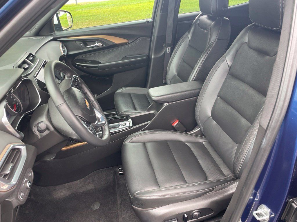 Used 2022 Chevrolet TrailBlazer ACTIV w/ Sun and Liftgate Package AWD/4WD image 10
