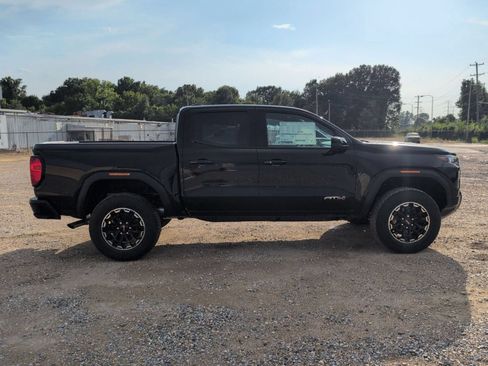 New 2026 GMC Canyon AT4 AWD/4WD image 7