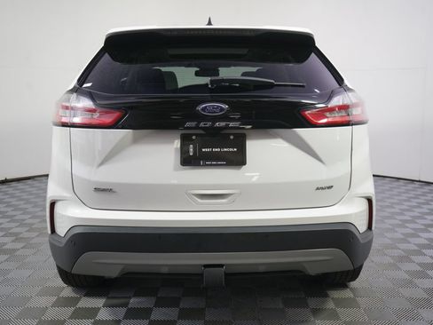 Used 2022 Ford Edge SEL w/ Convenience Package AWD/4WD image 5