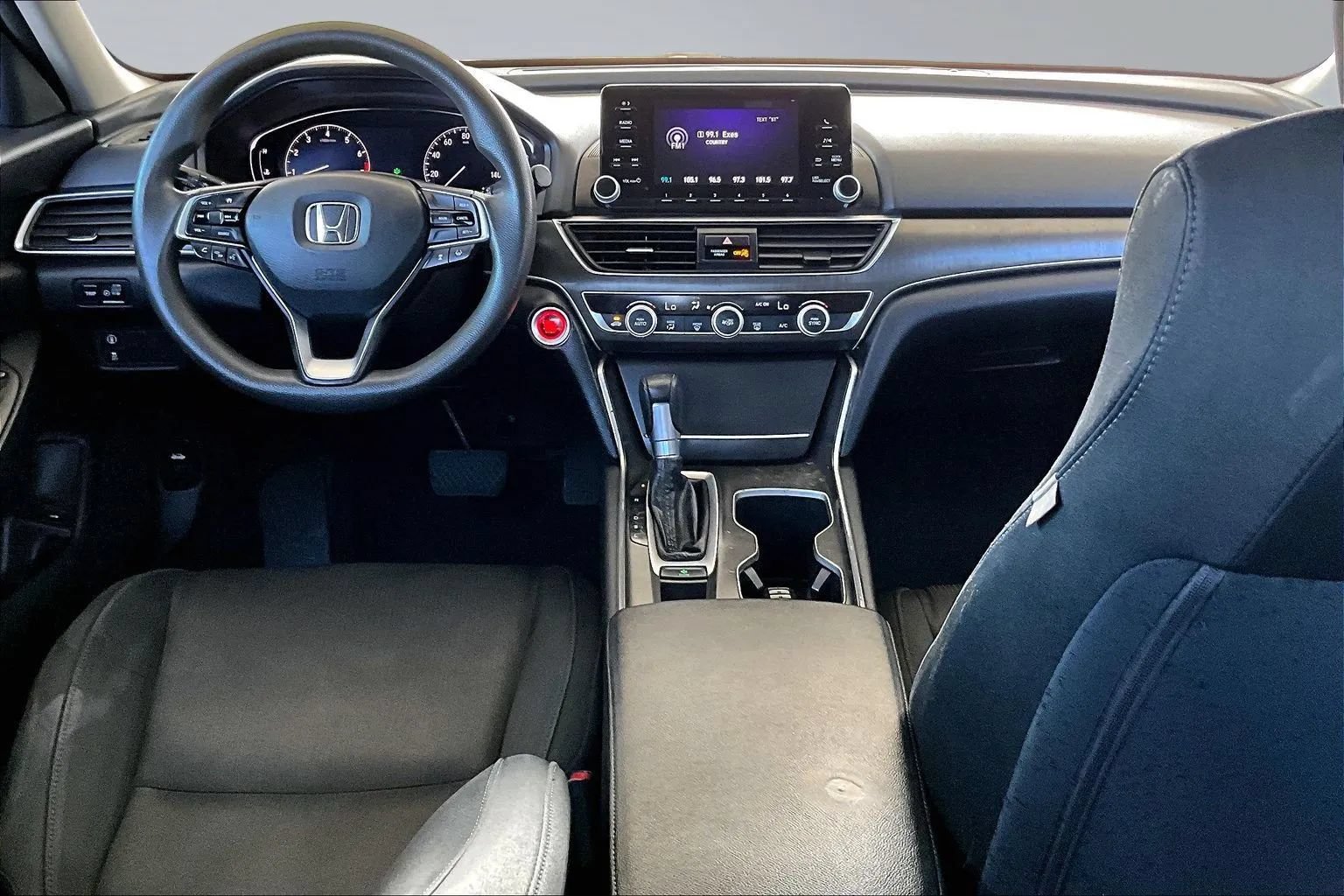Used 2019 Honda Accord LX image 7