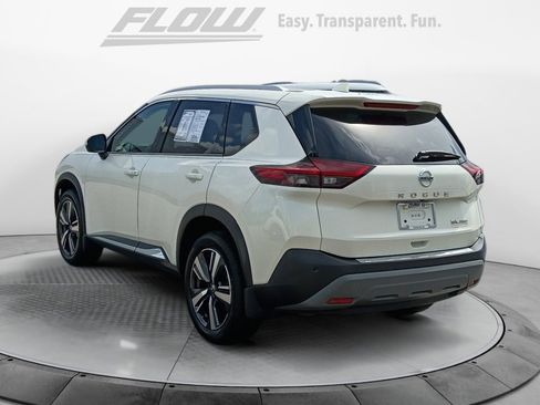 Used 2021 Nissan Rogue SL w/ Premium Package AWD/4WD image 6