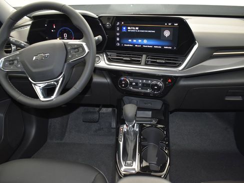 New 2026 Chevrolet Trax ACTIV image 28