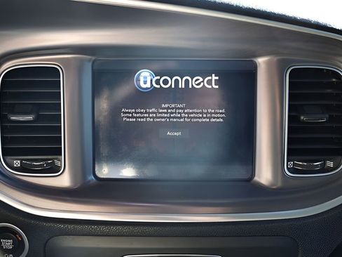 Used 2019 Dodge Charger R/T image 40