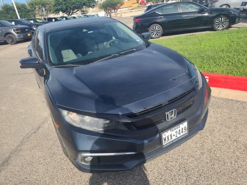 Used 2019 Honda Civic EX image 2