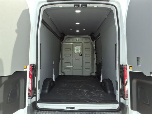 New 2026 Ford Transit 250 148 High Roof AWD image 12
