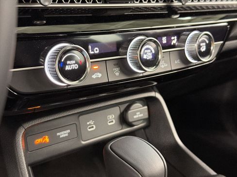 New 2026 Honda Civic Sport image 17