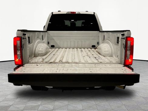 Used 2025 Ford F250 XLT w/ FX4 Off-Road Package AWD/4WD image 7