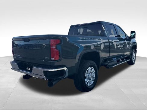 Used 2025 Chevrolet Silverado 2500 LTZ w/ LTZ Plus Package AWD/4WD image 6