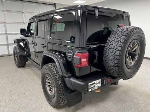 Used 2024 Jeep Wrangler Unlimited Rubicon 392 AWD/4WD image 8
