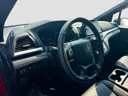 Certified 2026 Honda Odyssey Sport-L image 9