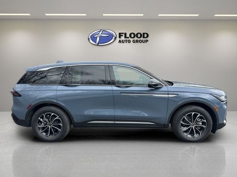 New 2026 Lincoln Nautilus Premier w/ Equipment Group 102A image 4