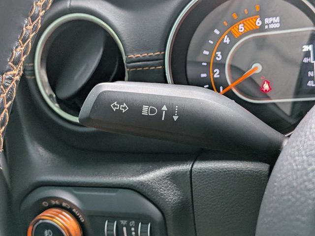 Used 2022 Jeep Gladiator Overland AWD/4WD image 31