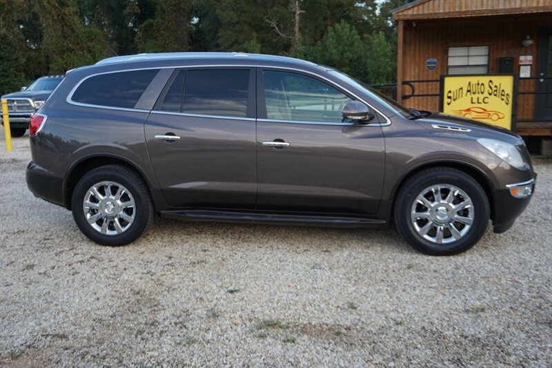 Used 2012 Buick Enclave Leather FWD image 31