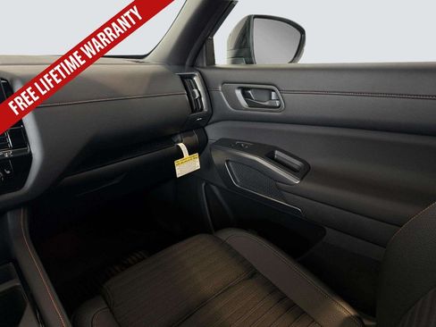 New 2026 Nissan Pathfinder Rock Creek AWD/4WD image 25